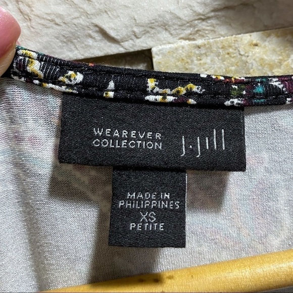 J Jill Wearever Collection Floral Tunic Dress - Picture 7 of 10